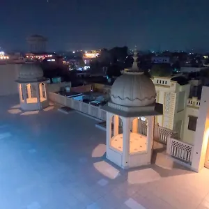 Hotel The Taj Vista -walking Distance To Taj Mahal, Agra (Uttar Pradesh)