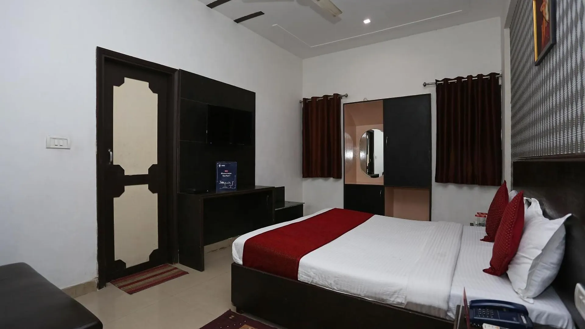 Hotel O Kanha Continental Agra  India