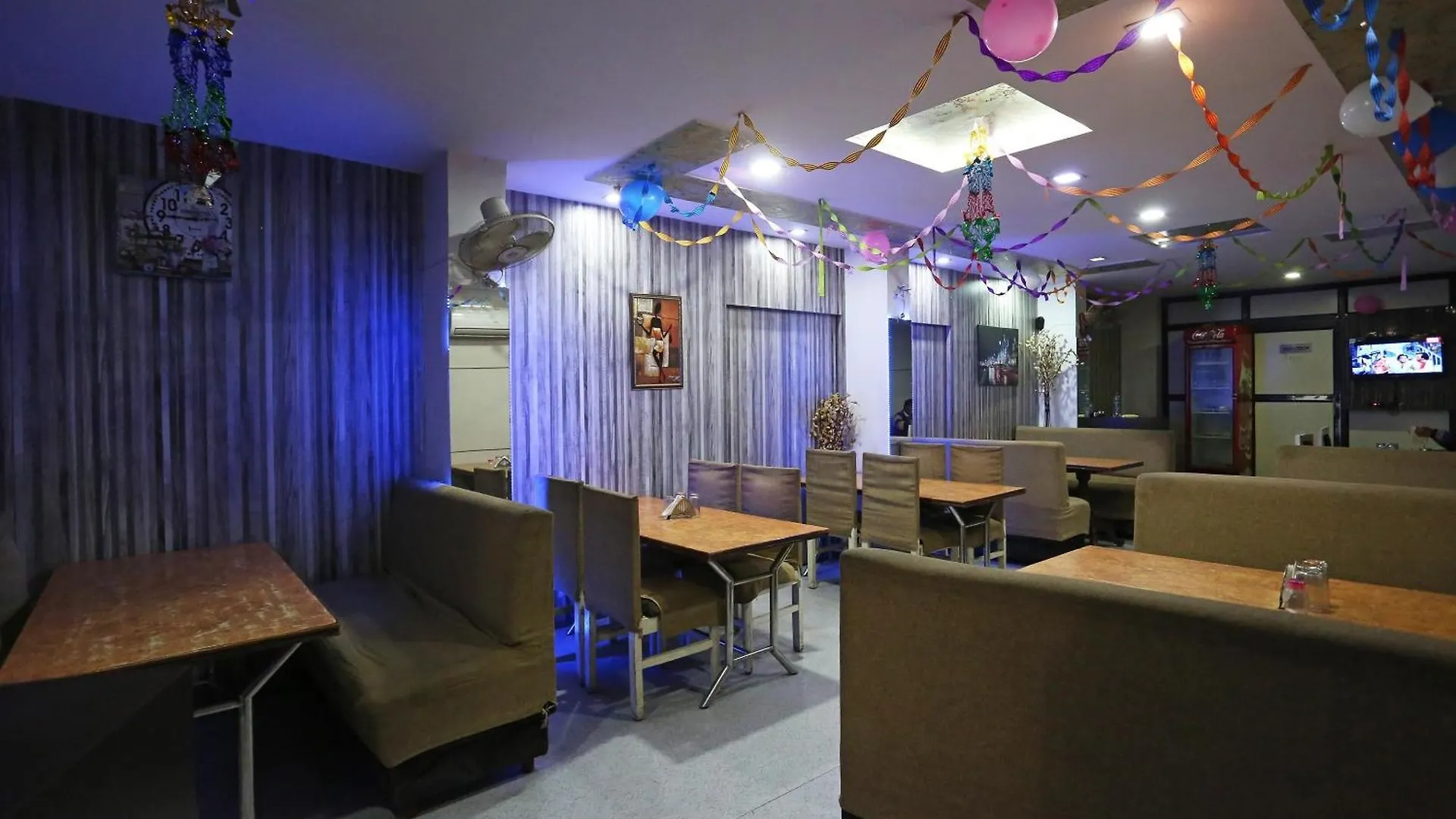 Hotel O Kanha Continental Agra  Agra (Uttar Pradesh)