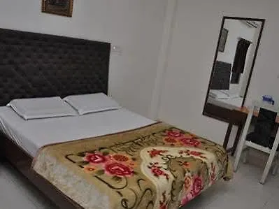 Hotel O Kanha Continental Agra   Agra (Uttar Pradesh)
