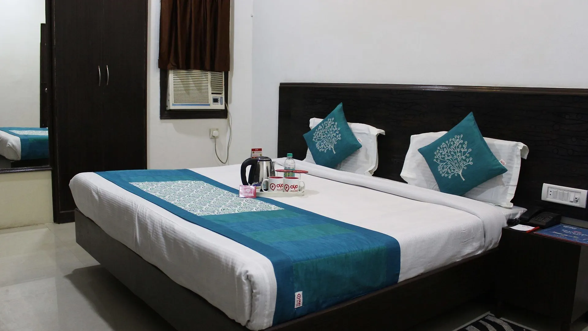 Hotel O Kanha Continental Agra  3*, Agra (Uttar Pradesh)